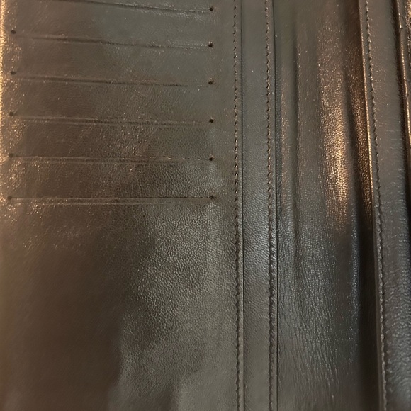 Authentic CHANEL Black Leather
Chanel Logo Long Wallet all inclusive!!!!!! - Picture 13 of 16